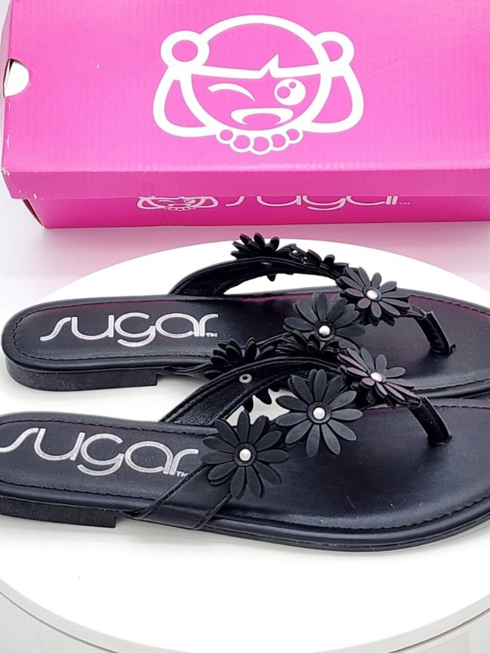 Sugar Finnesse Black Daisy Embellished Thong Flat Sandals Women’s Size 9.5 - Picture 2 of 8